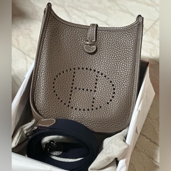Hermes etoupe mini evelyne - Picture 1 of 11